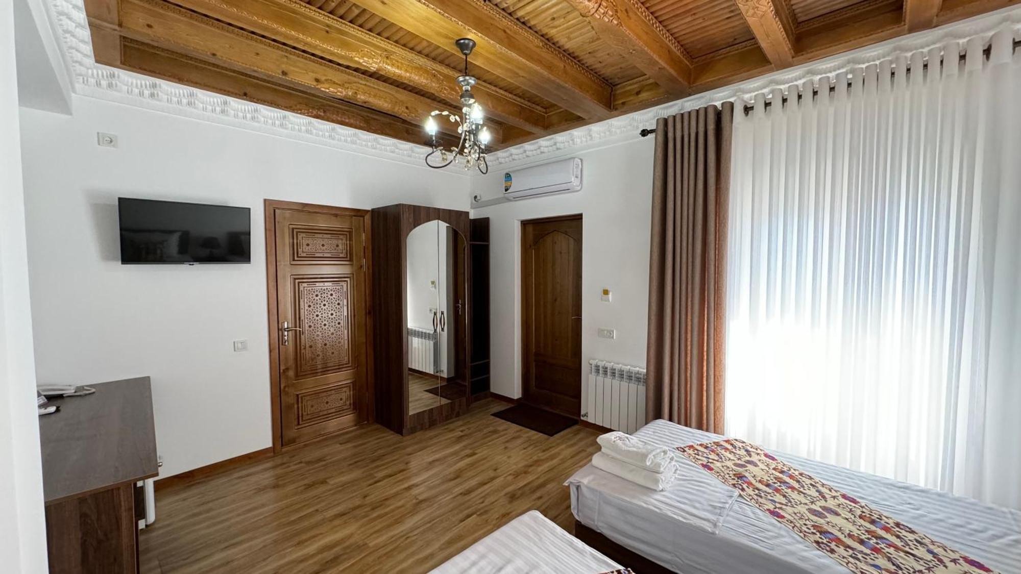 Mahbubakhon Guest House In Old City Bucara Exterior foto